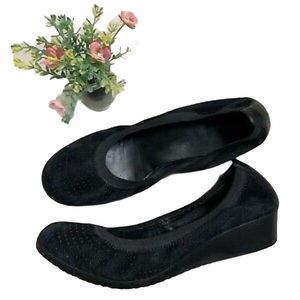 COLE HAAN GILMORE BALLET FLAT BLACK WEDGE SUEDE